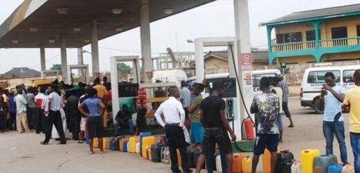 Fuel scarcity: NNPC begins loading at depots to clear long queues