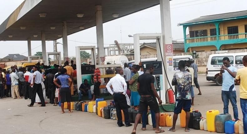 Fuel scarcity: NNPC begins loading at depots to clear long queues