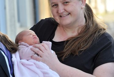 MUM DIDN’T KNOW SHE WAS PREGNANT UNTIL THE MOMENT SHE GAVE BIRTH IN THE MIDDLE OF THE NIGHT