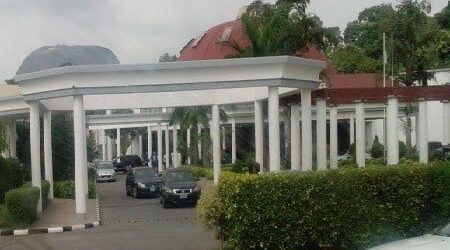 CHECK OUT THE OFFICIAL RESIDENCE OF THE VICE-PRESIDENT OF NIGERIA
