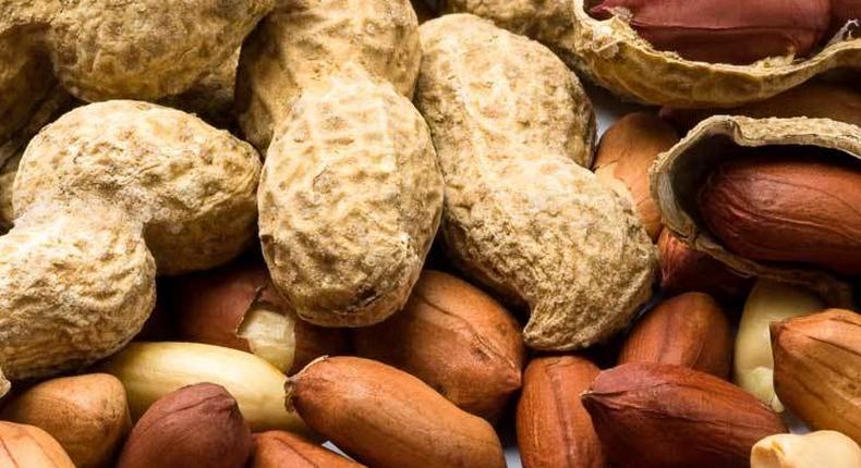 THE HEALTH BENEFITS OF EATING GROUNDNUTS (PEANUTS)