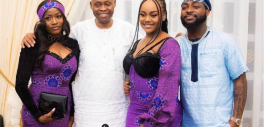 MORE PHOTOS OF CHIOMA, DAVIDO AND HIS FAMILY MEMBERS AT HIS UNCLE, ADEMOLA ADELEKE’S INAUGURATION AS THE 6TH EXECUTIVE GOVERNOR OF OSUN STATE