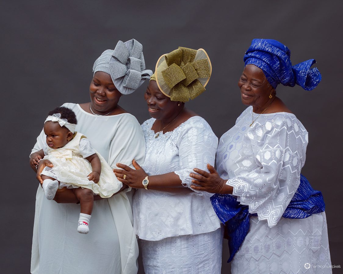 BEAUTIFUL FOUR GENERATION PHOTOS OF A NIGERIAN FAMILY